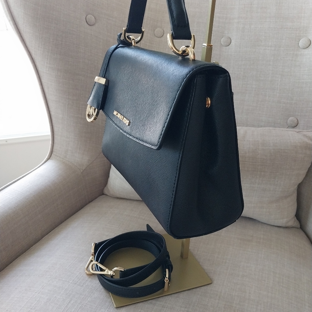 Michael Kors Ava Satchel - Picture 2 of 6